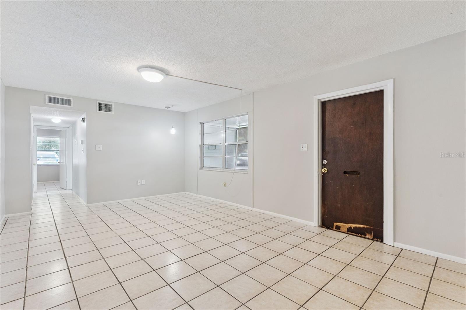 700 E AIRPORT BLVD #I2, SANFORD, FL, 32773