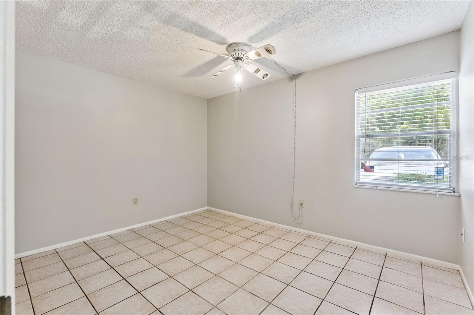 700 E AIRPORT BLVD #I2, SANFORD, FL, 32773