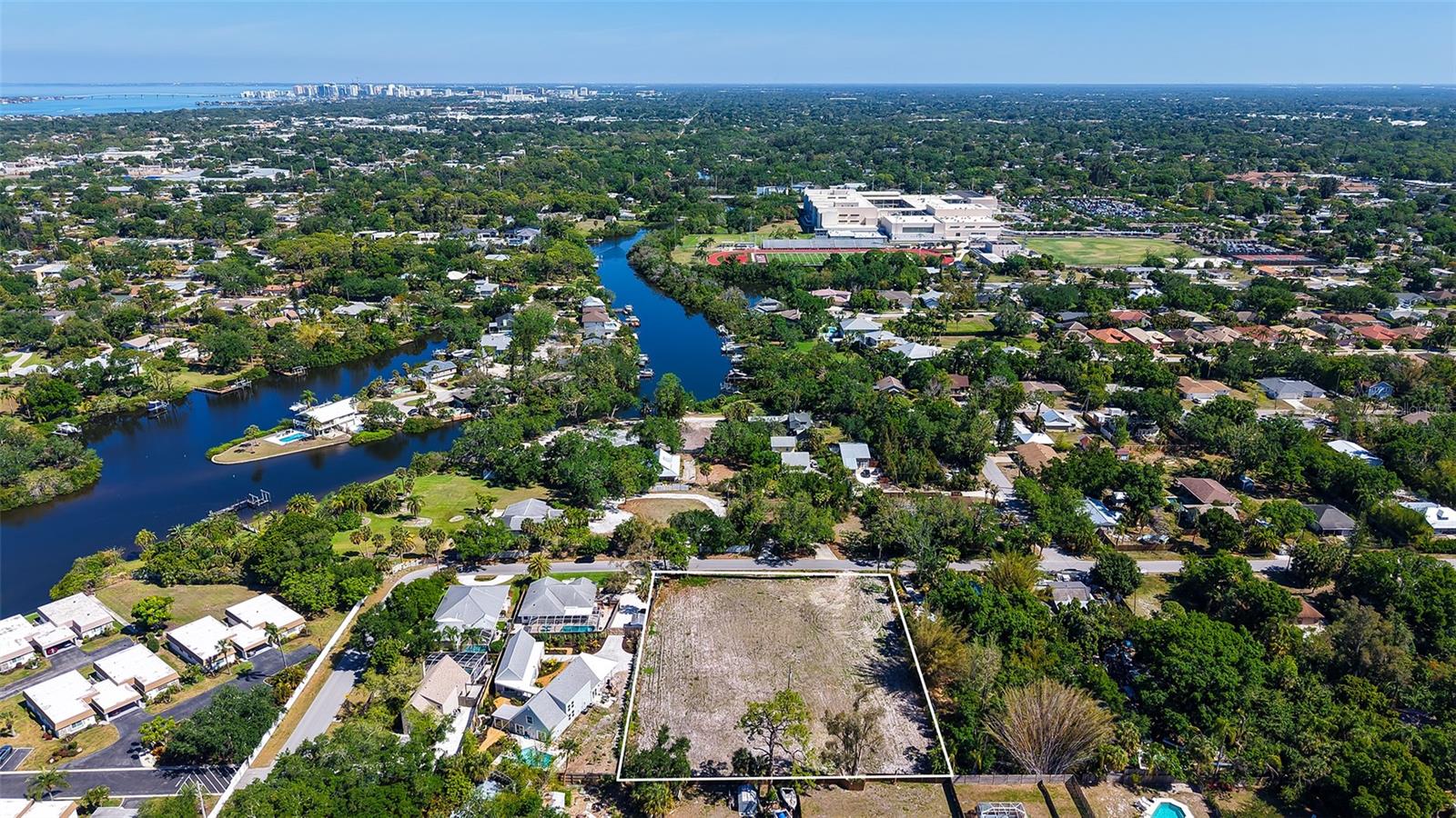 2424 ASHTON RD, SARASOTA, FL, 34231