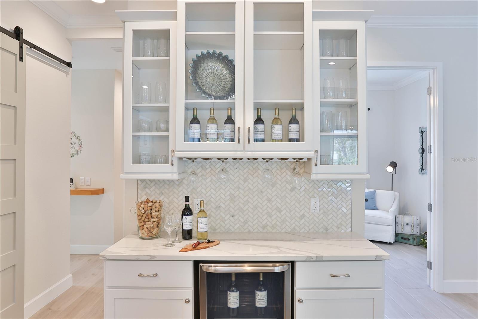 2424 ASHTON RD, SARASOTA, FL, 34231