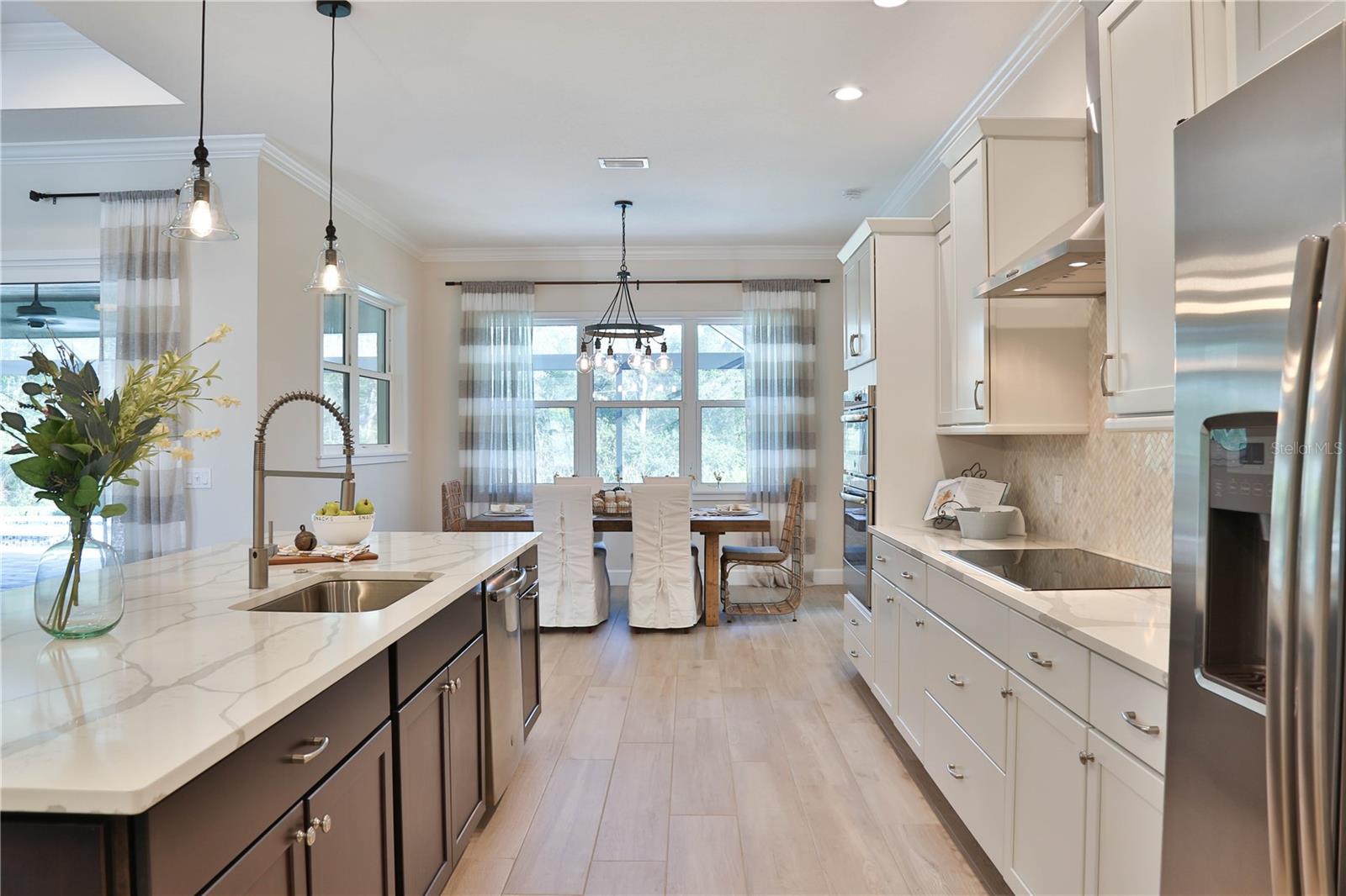 2424 ASHTON RD, SARASOTA, FL, 34231