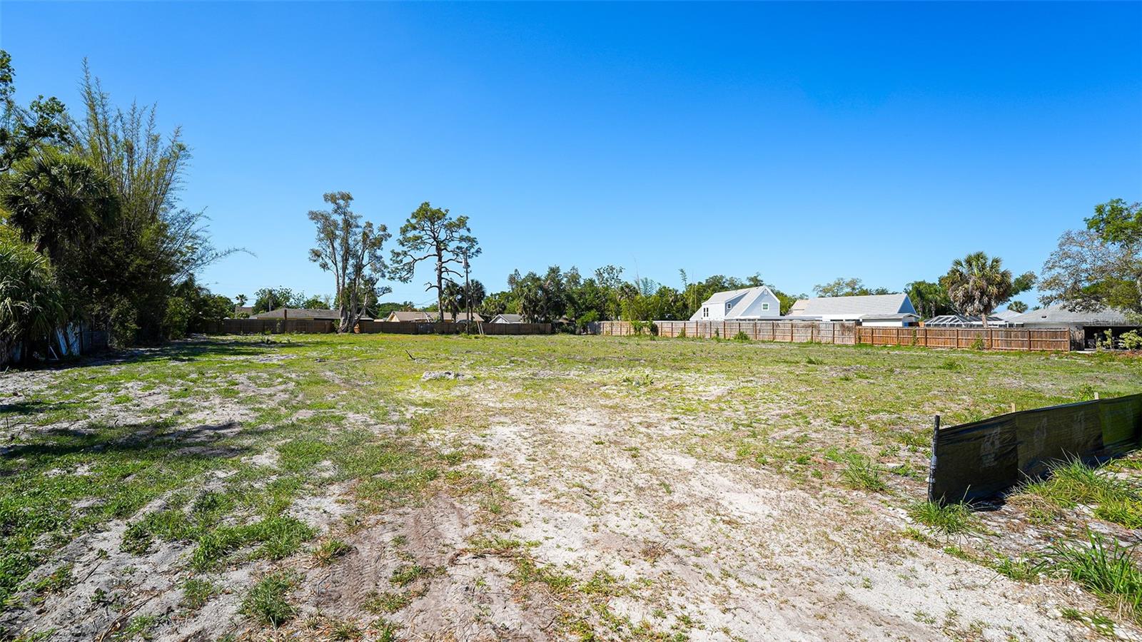 2424 ASHTON RD, SARASOTA, FL, 34231