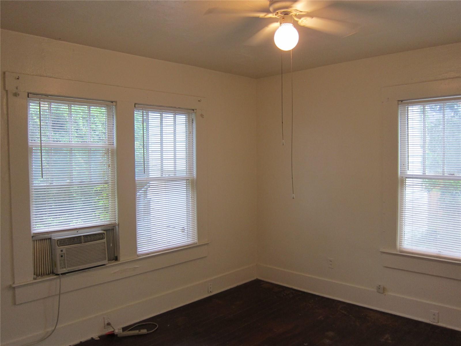 505 NE 9 AVE #2, GAINESVILLE, FL, 32601