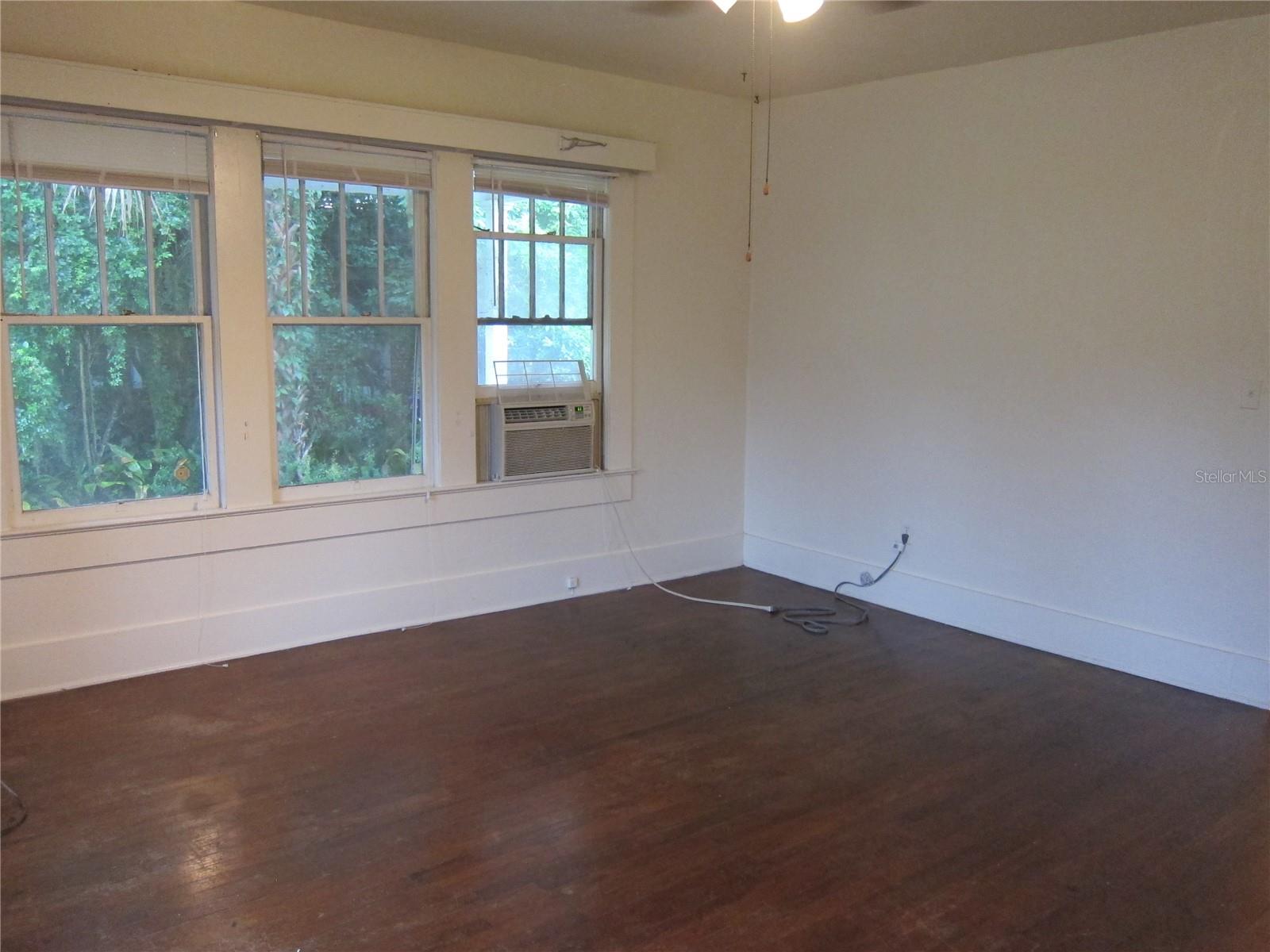 505 NE 9 AVE #2, GAINESVILLE, FL, 32601