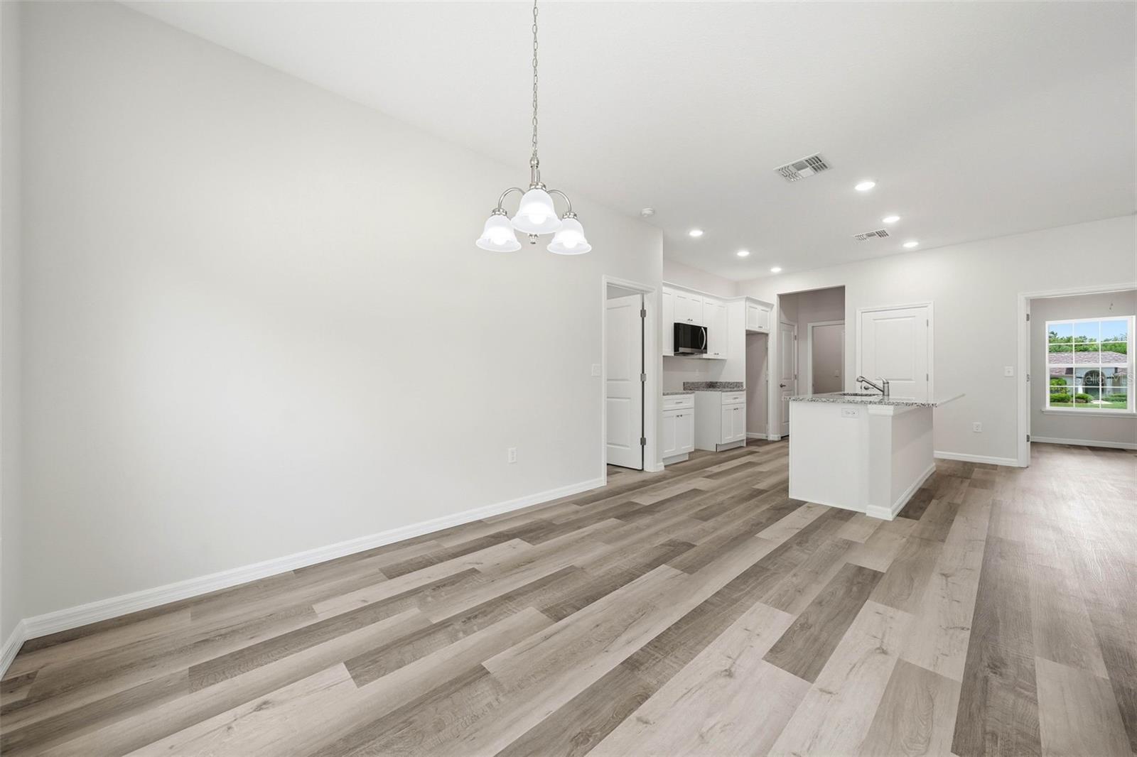 13404 NEW YORK AVE, ASTATULA, FL, 34705