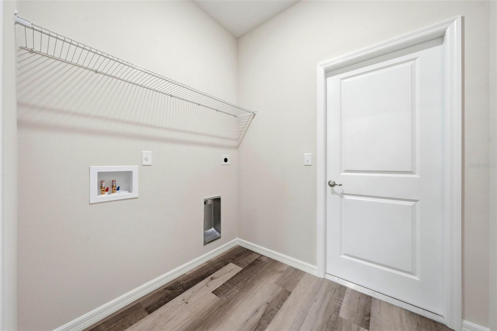 13404 NEW YORK AVE, ASTATULA, FL, 34705