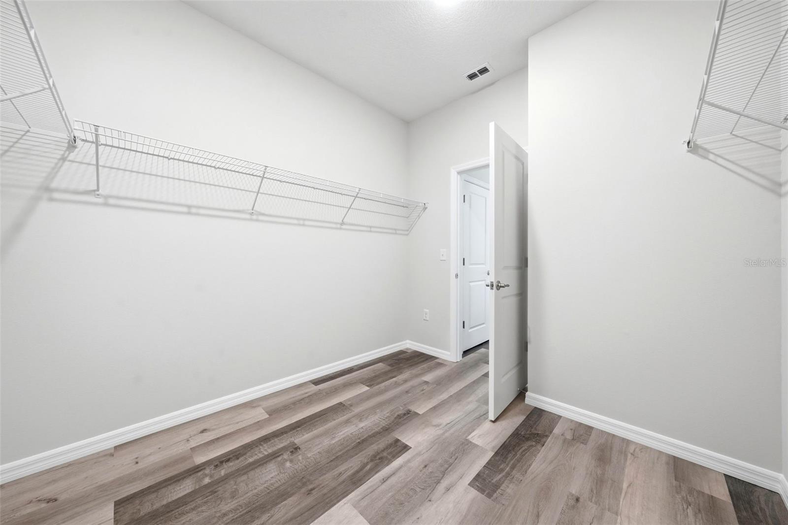 13404 NEW YORK AVE, ASTATULA, FL, 34705