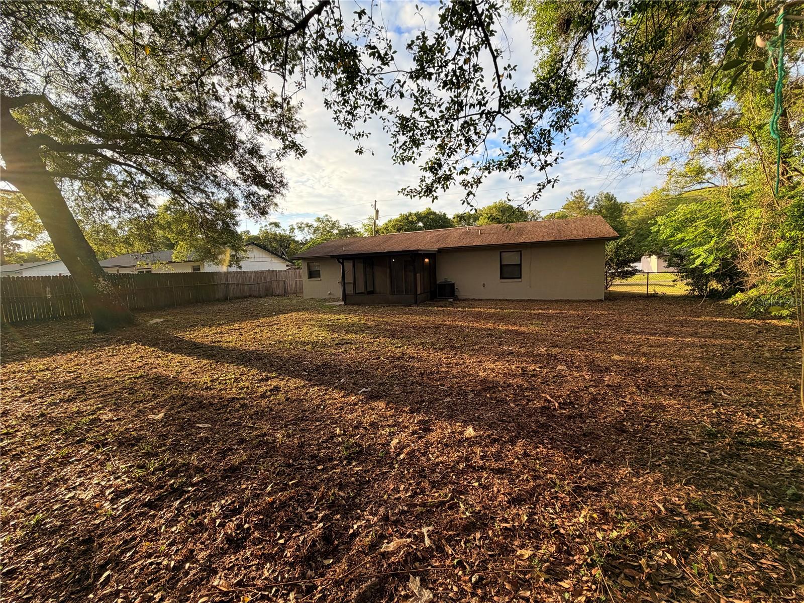 330 DOGWOOD AVE, ORANGE CITY, FL, 32763