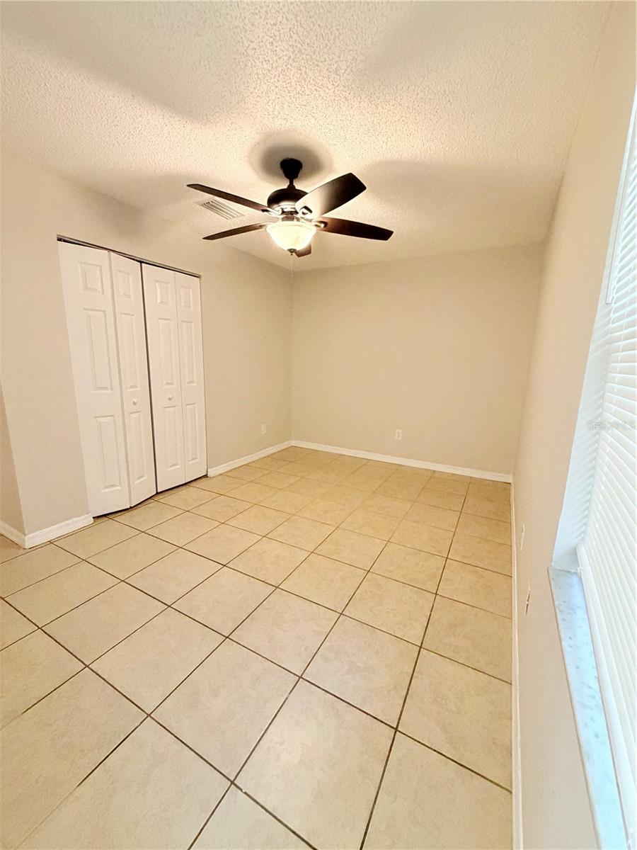 330 DOGWOOD AVE, ORANGE CITY, FL, 32763