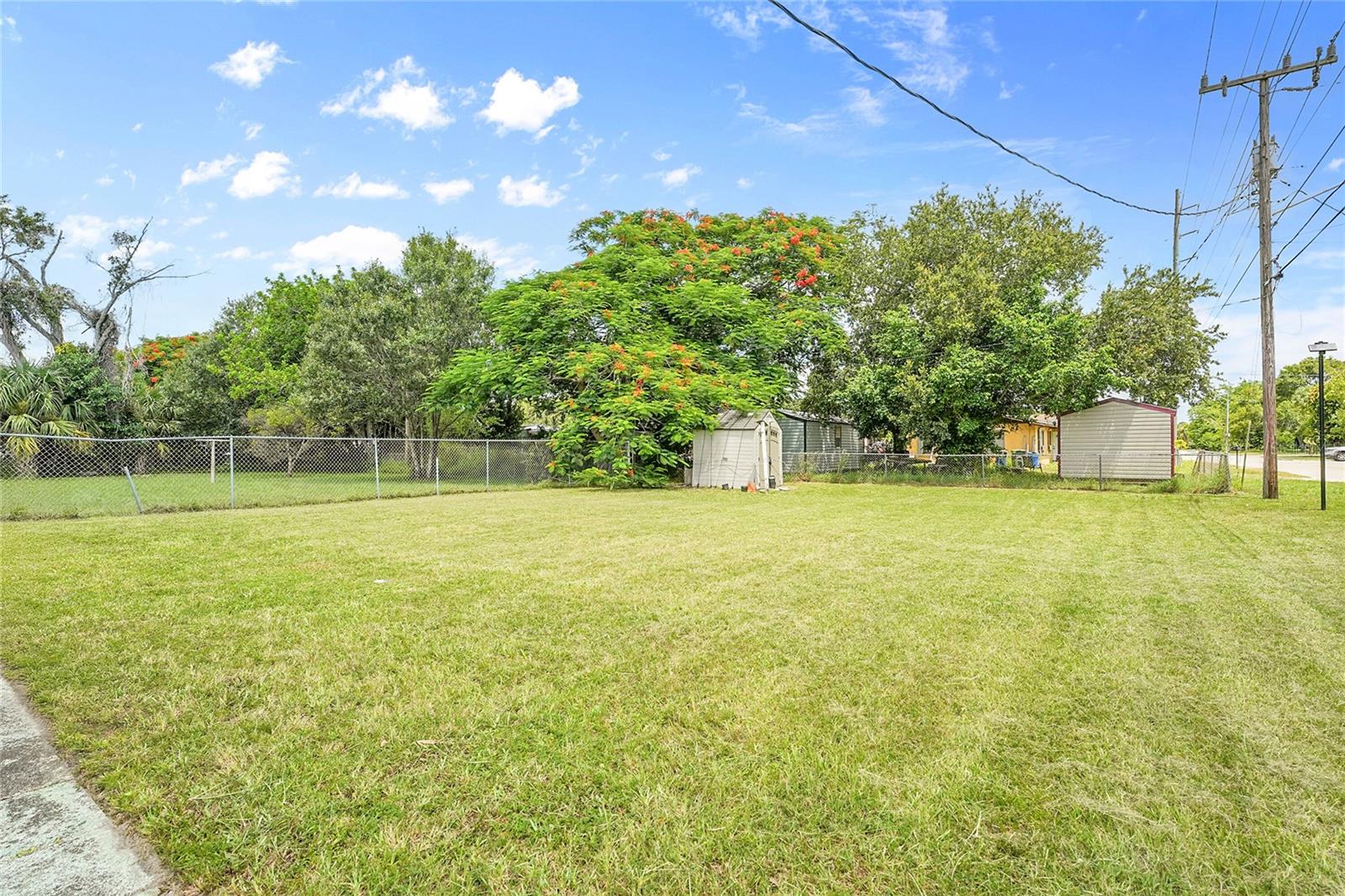 2102 AVENUE P, FORT PIERCE, FL, 34950