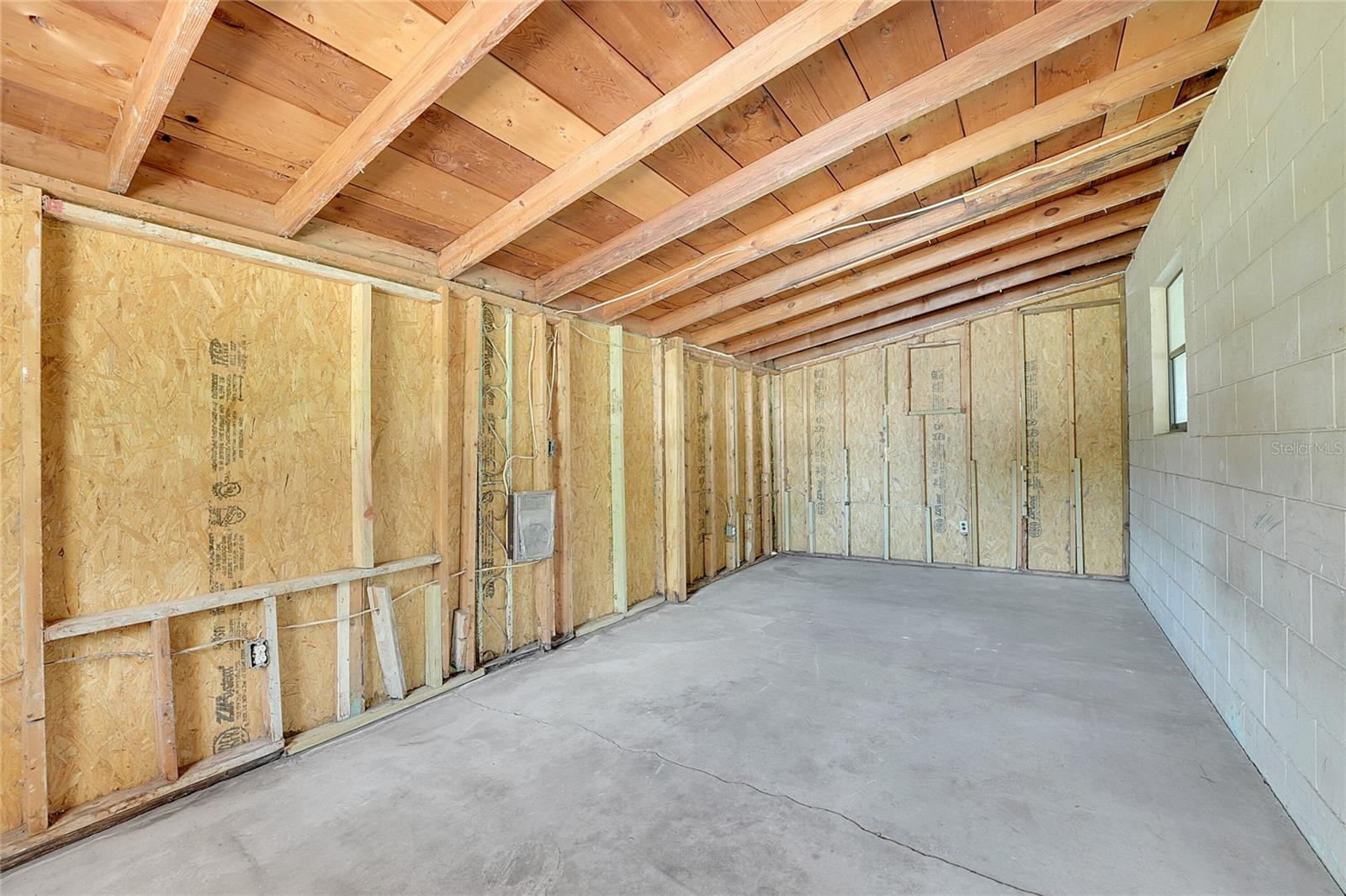 2102 AVENUE P, FORT PIERCE, FL, 34950