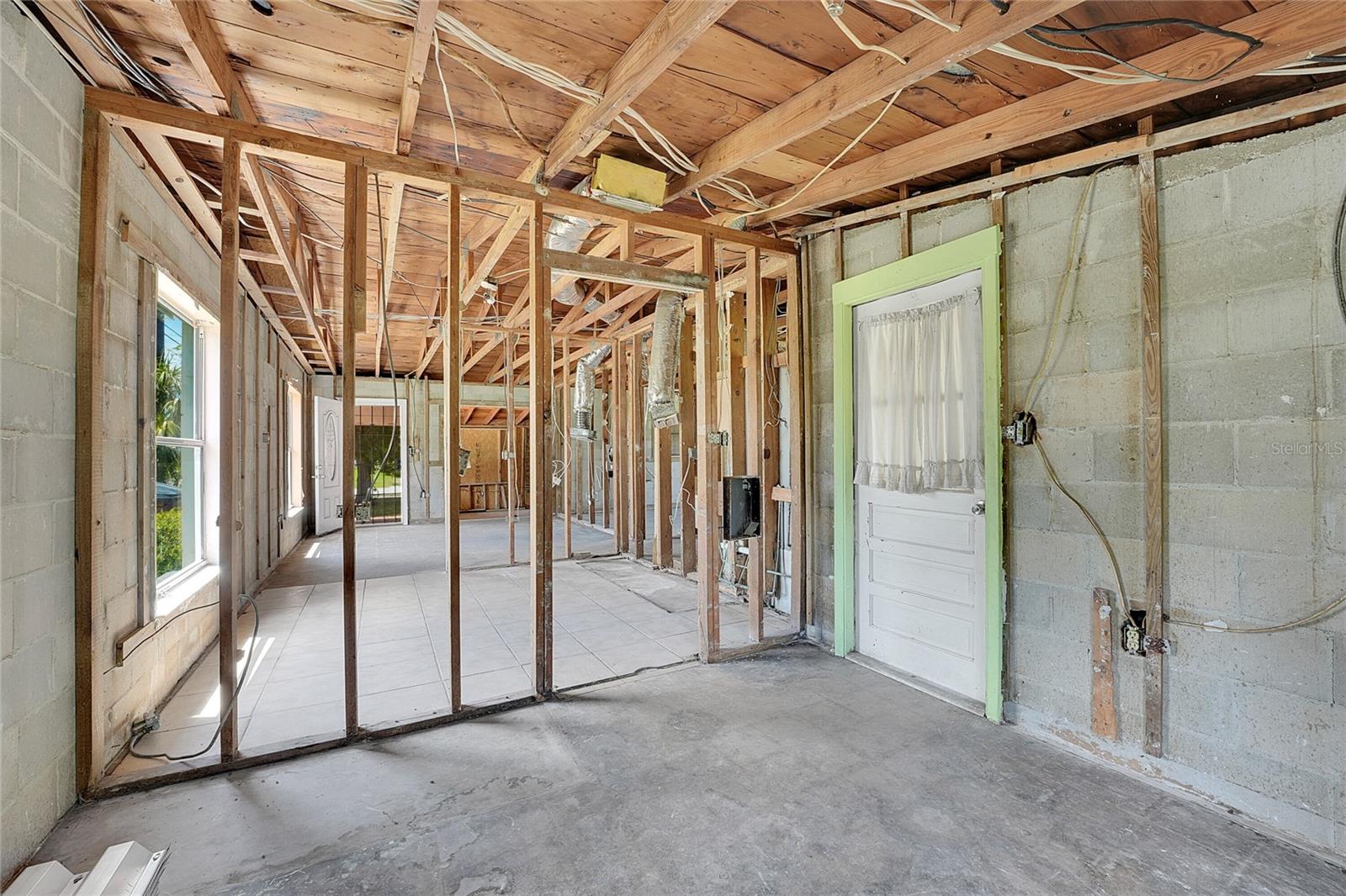 2102 AVENUE P, FORT PIERCE, FL, 34950