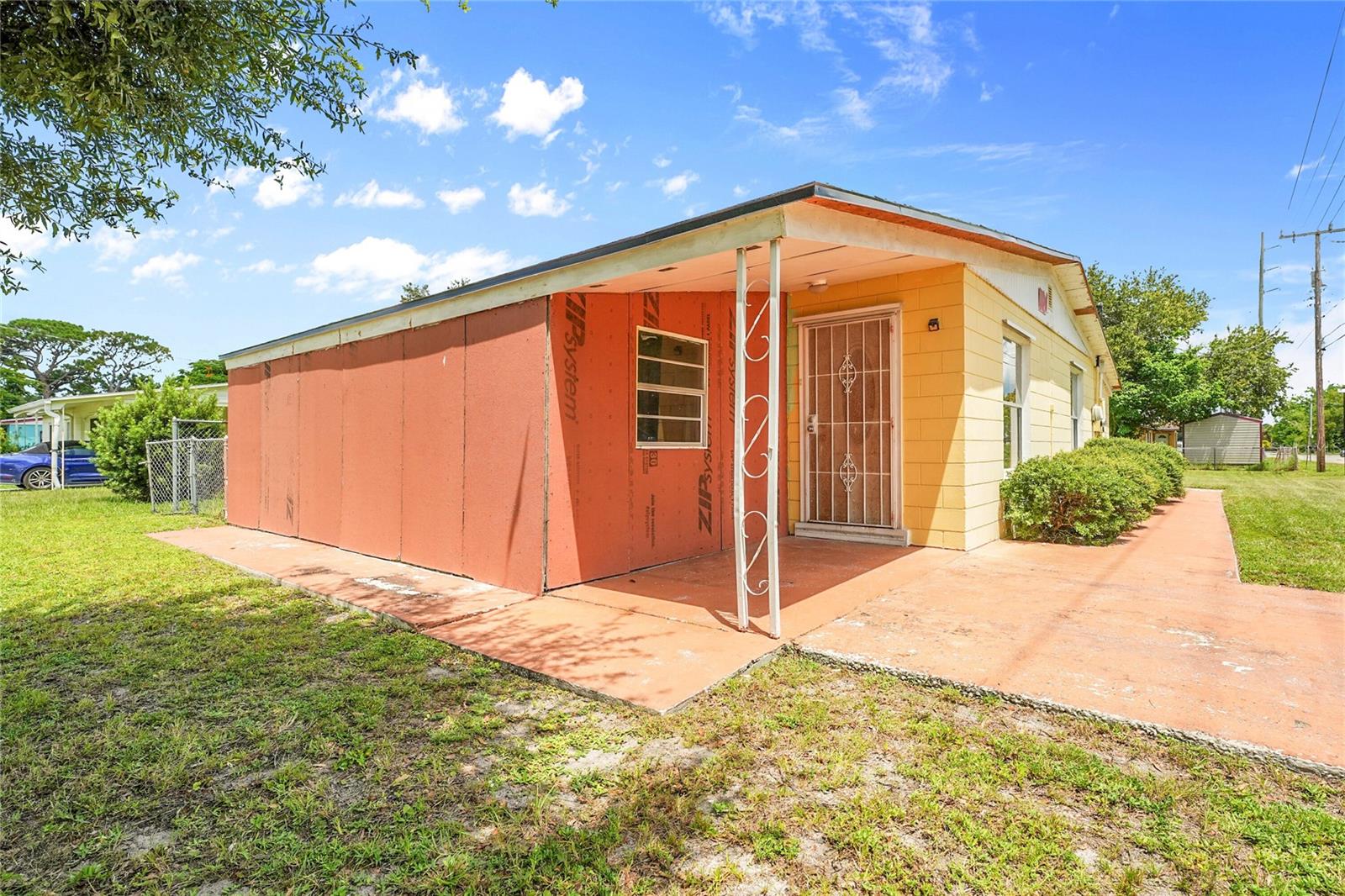 2102 AVENUE P, FORT PIERCE, FL, 34950