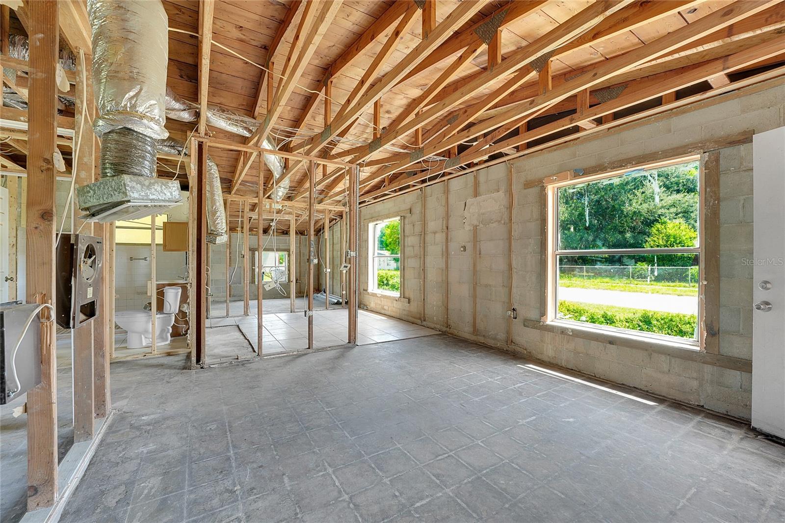 2102 AVENUE P, FORT PIERCE, FL, 34950