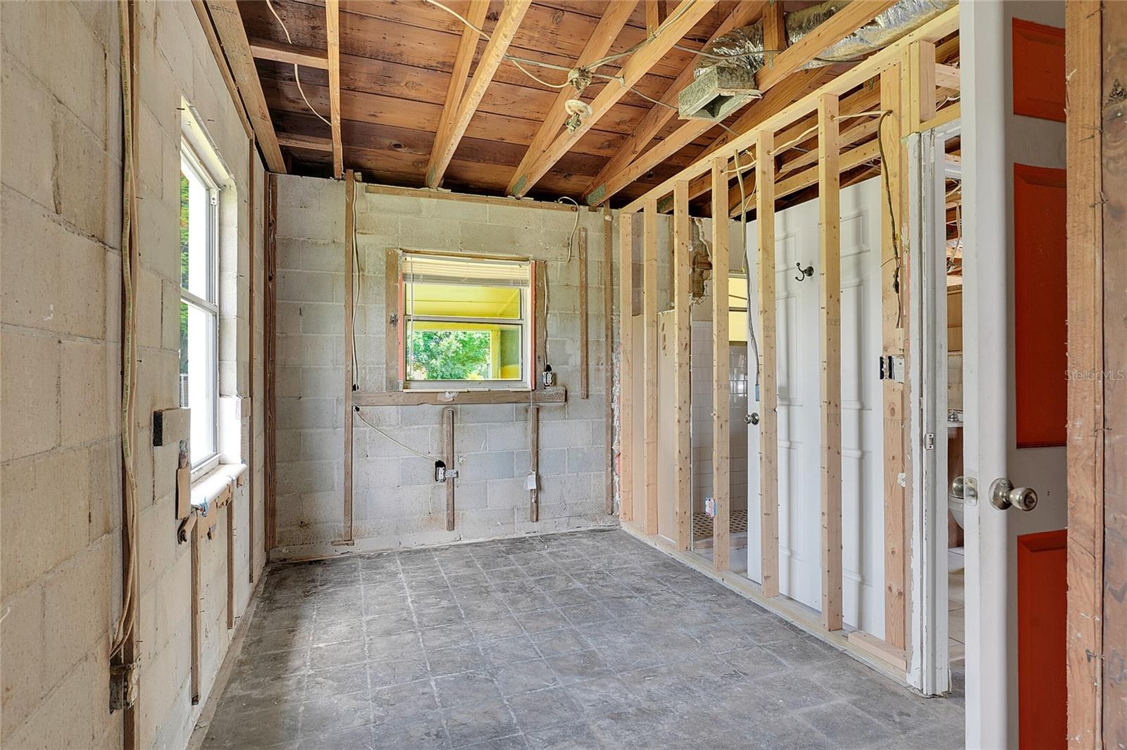 2102 AVENUE P, FORT PIERCE, FL, 34950