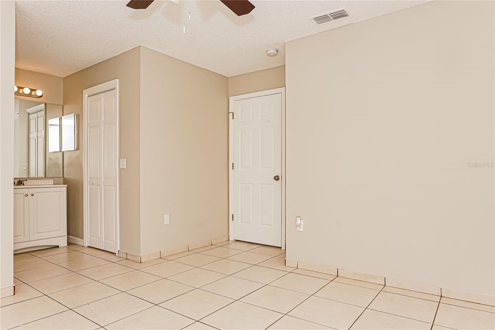 2980 N HURON DR, DELTONA, FL, 32738