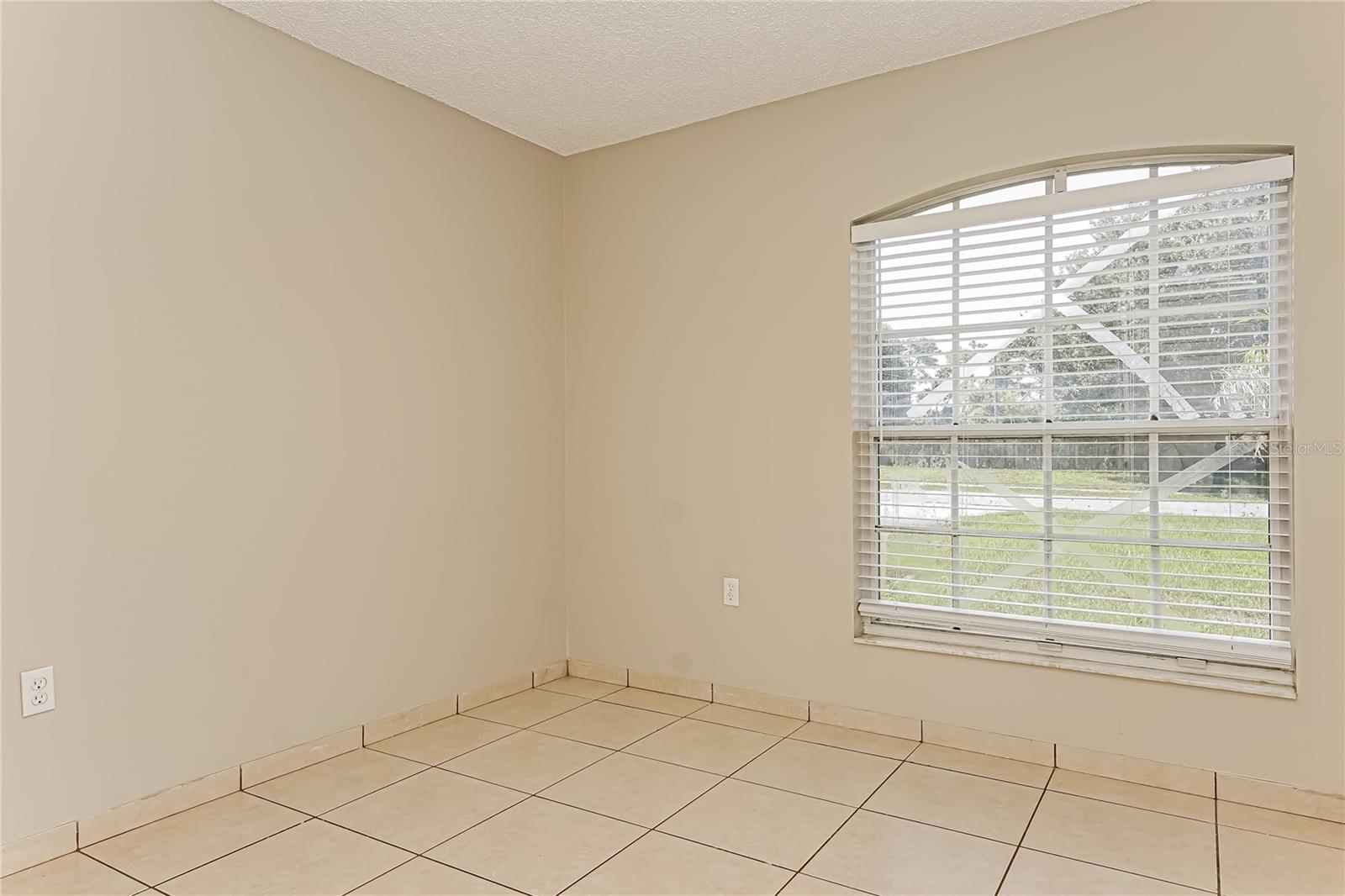 2980 N HURON DR, DELTONA, FL, 32738