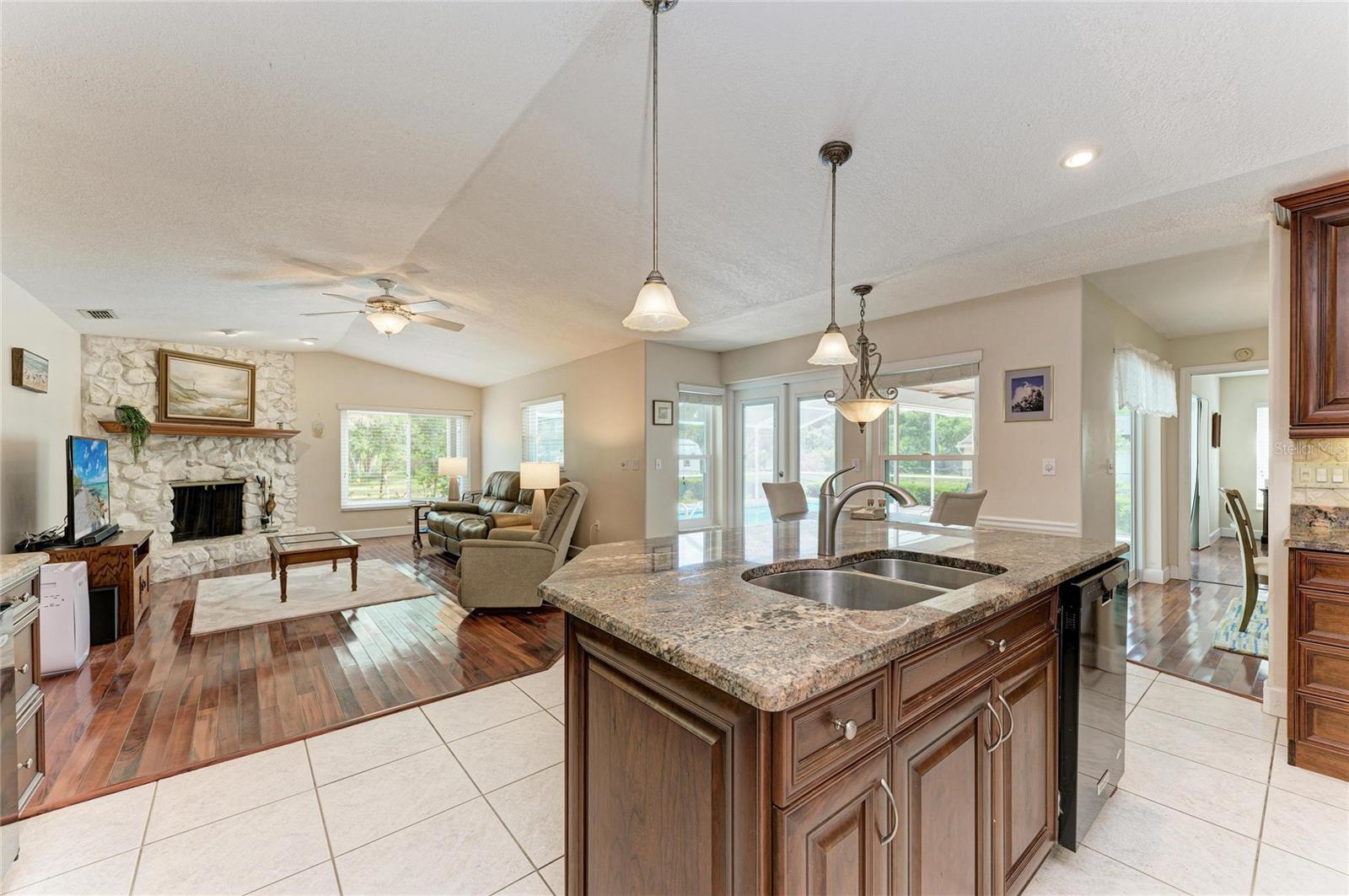 6109 26TH AVE E, BRADENTON, FL, 34208