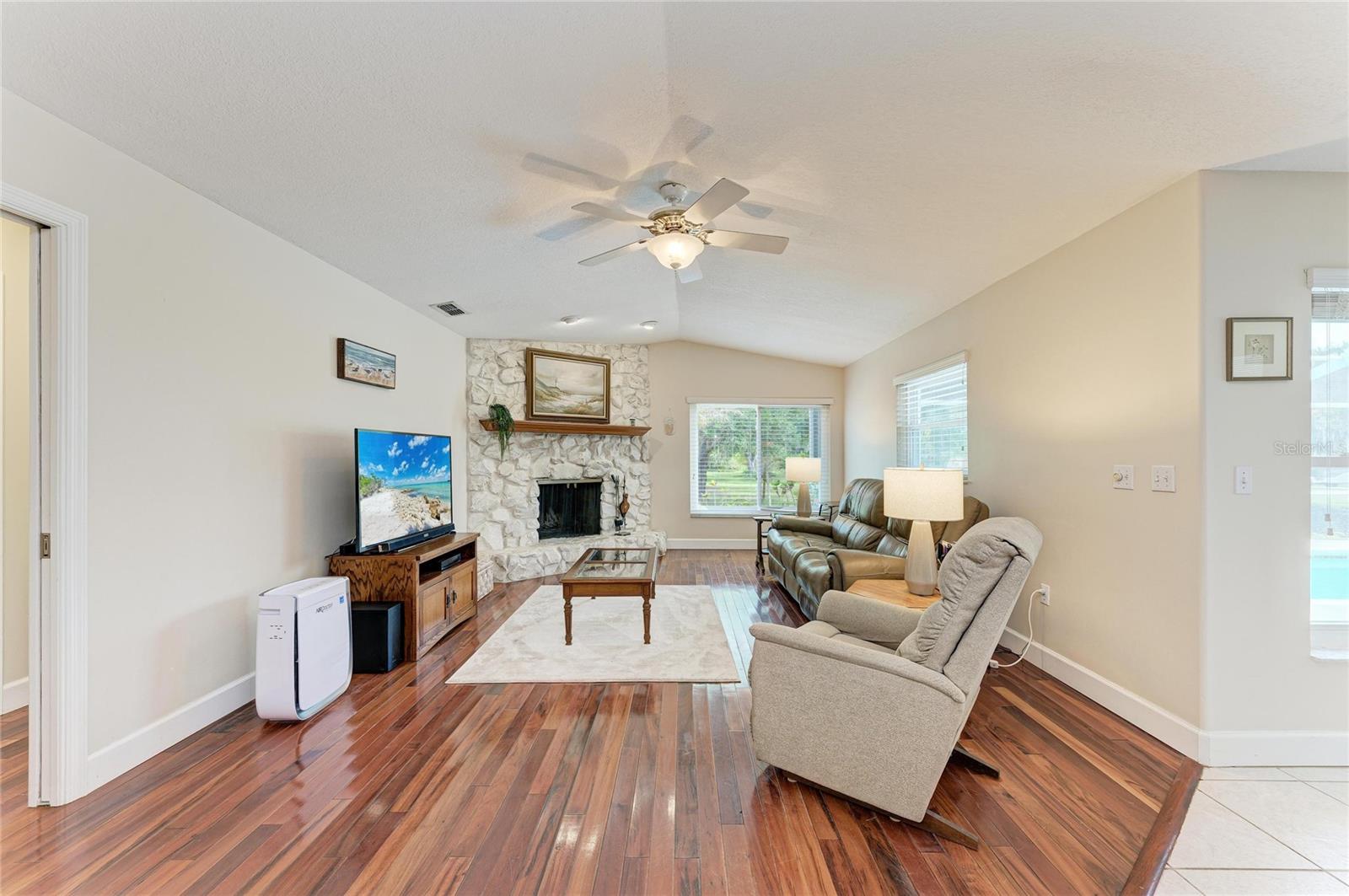 6109 26TH AVE E, BRADENTON, FL, 34208