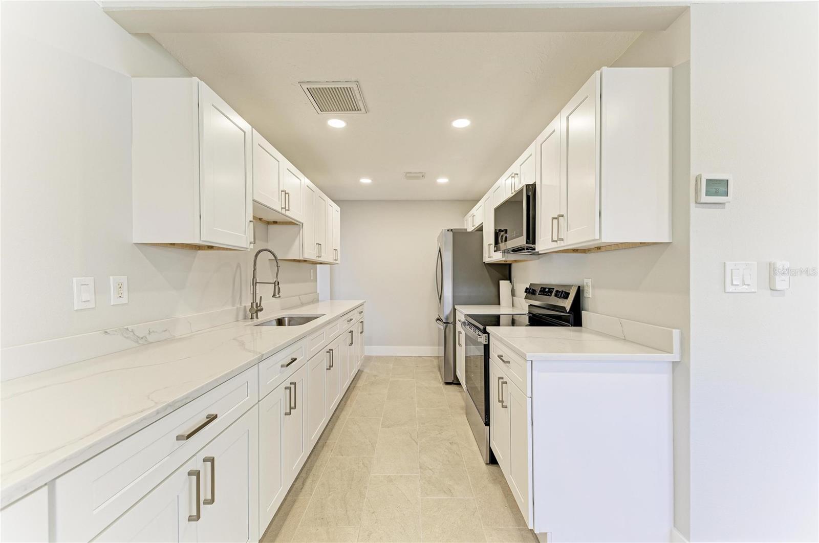 1218 MOONMIST CIR #S2, SARASOTA, FL, 34242