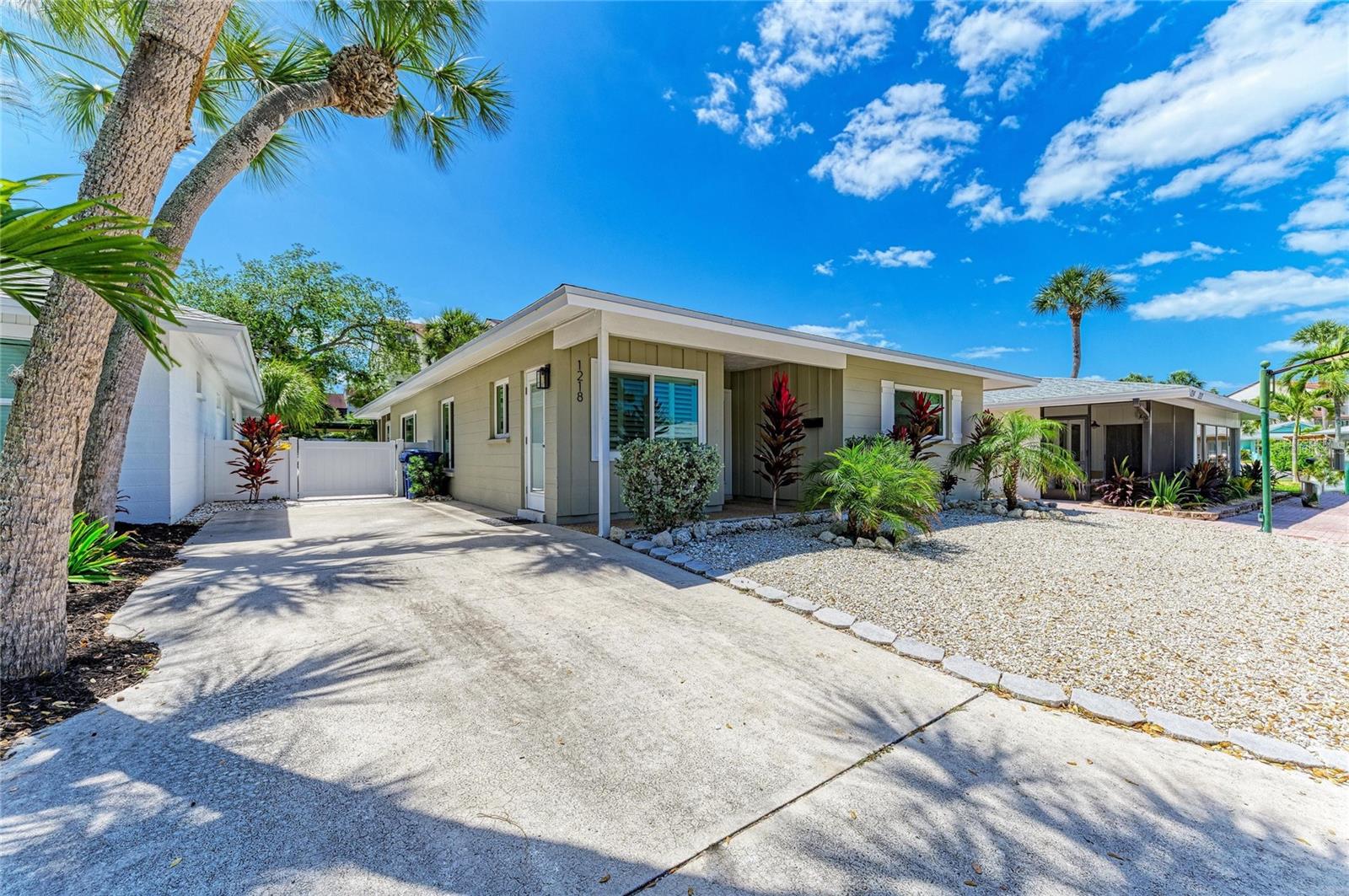 1218 MOONMIST CIR #S2, SARASOTA, FL, 34242