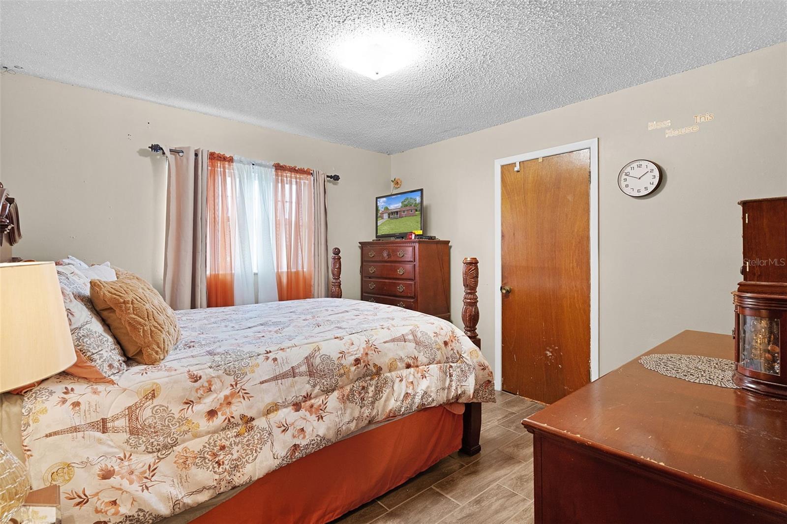 5946 SR 471, BUSHNELL, FL, 33513