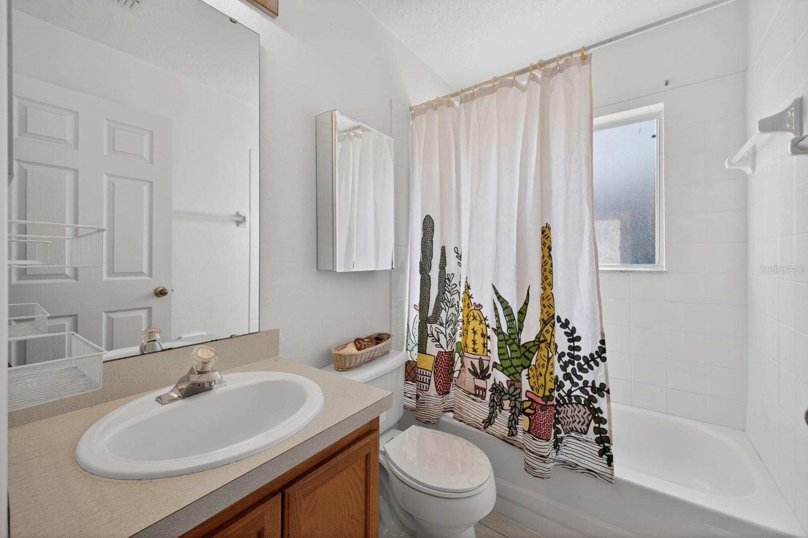 1416 THOUSAND OAKS BLVD, DAVENPORT, FL, 33896