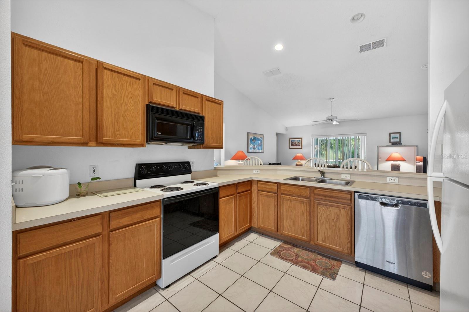 1416 THOUSAND OAKS BLVD, DAVENPORT, FL, 33896