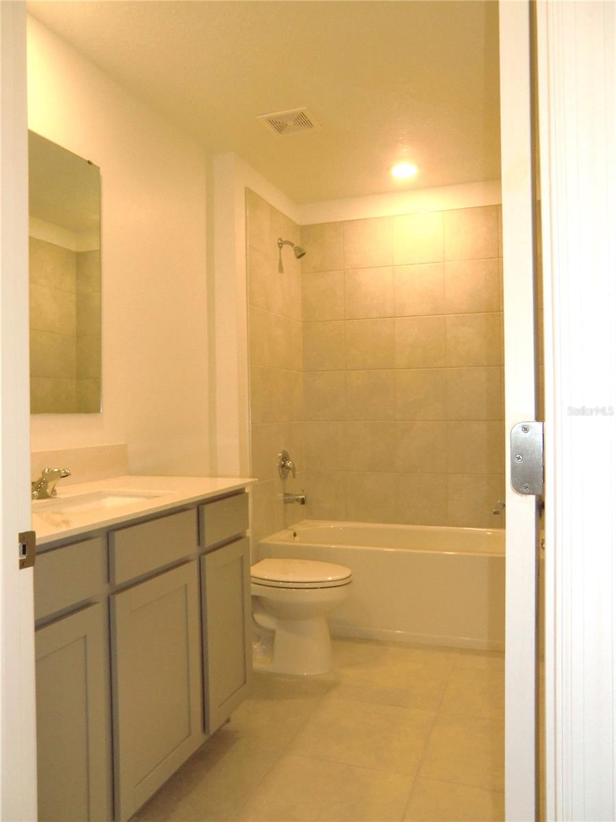 2731 RUNNERS CIR, CLERMONT, FL, 34714