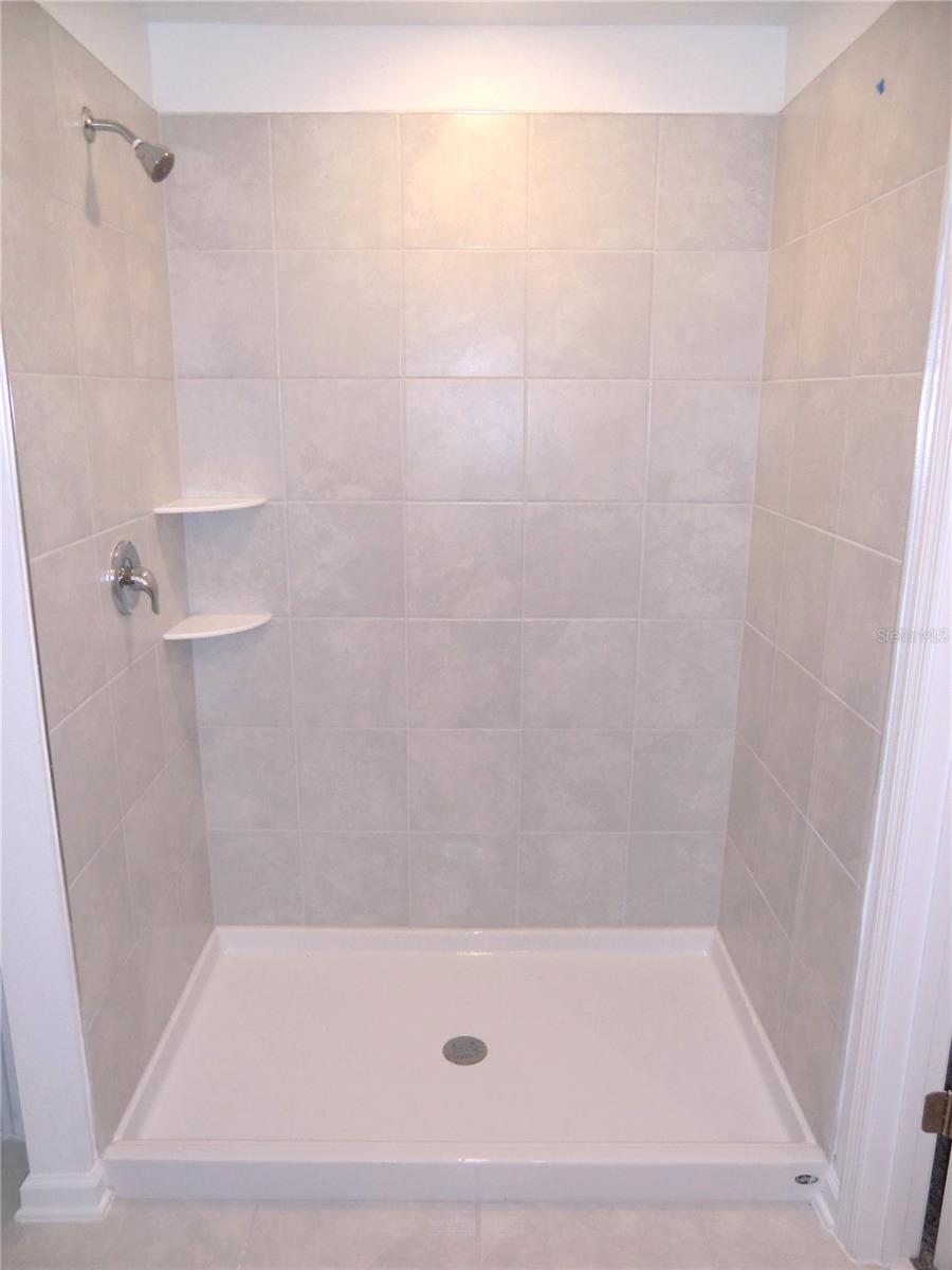 2731 RUNNERS CIR, CLERMONT, FL, 34714