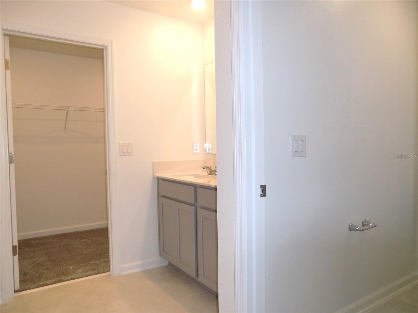 2731 RUNNERS CIR, CLERMONT, FL, 34714