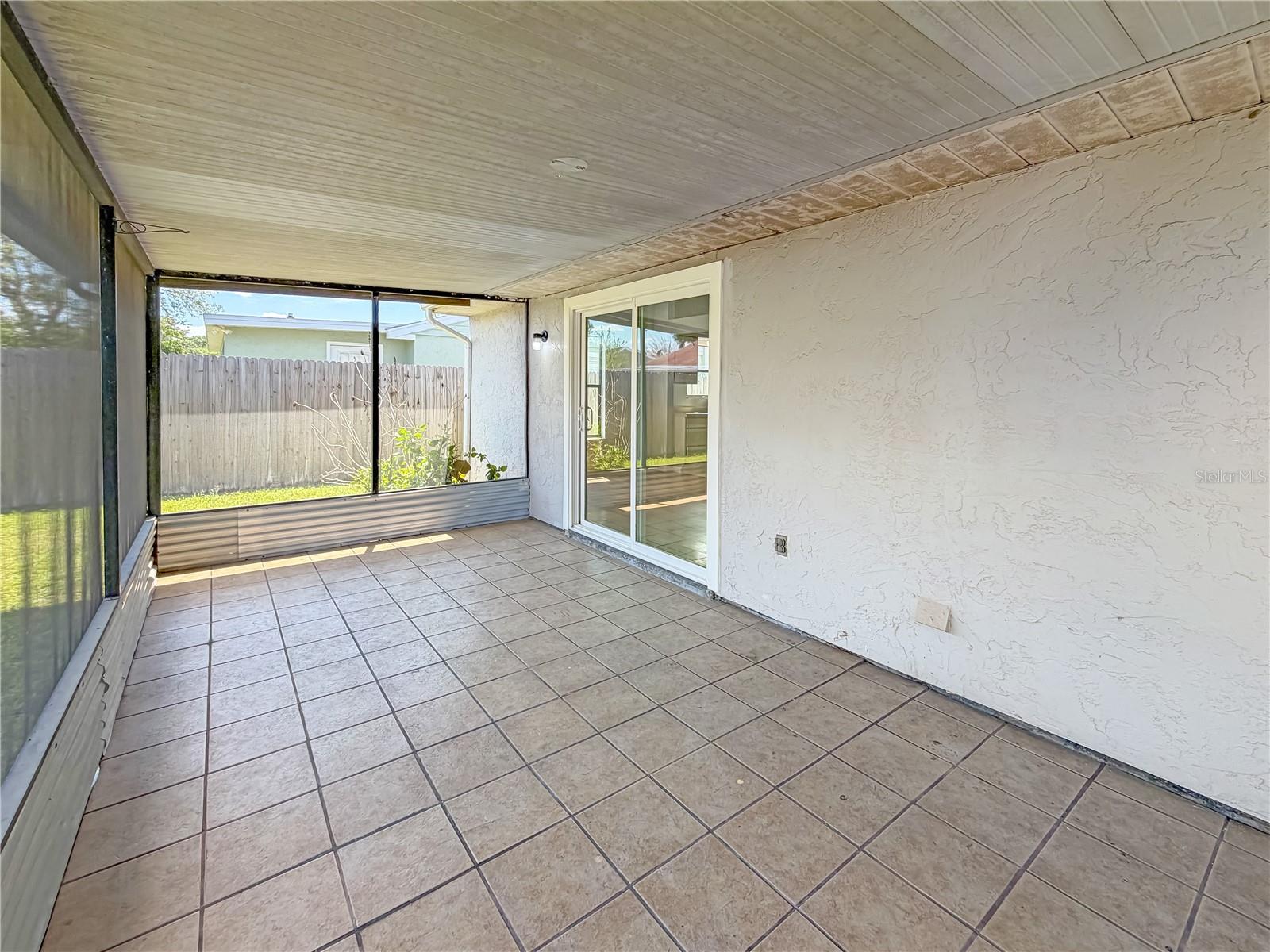 1204 FORESTWOOD DR, OLDSMAR, FL, 34677