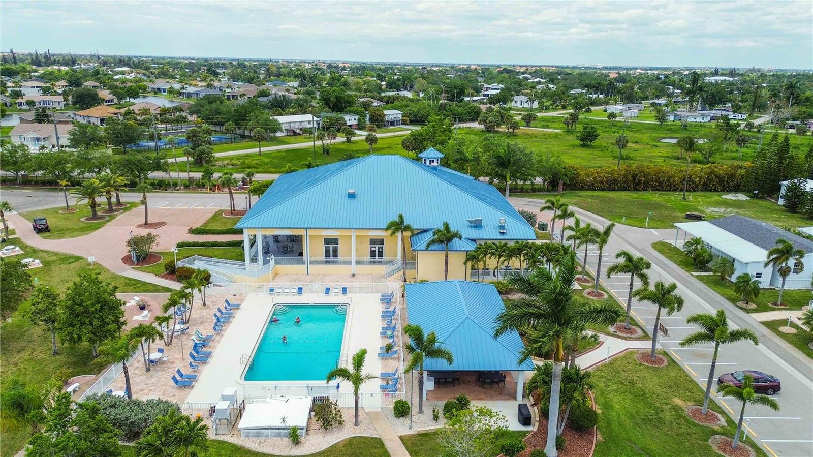 18 EMDEN CIR, PUNTA GORDA, FL, 33950