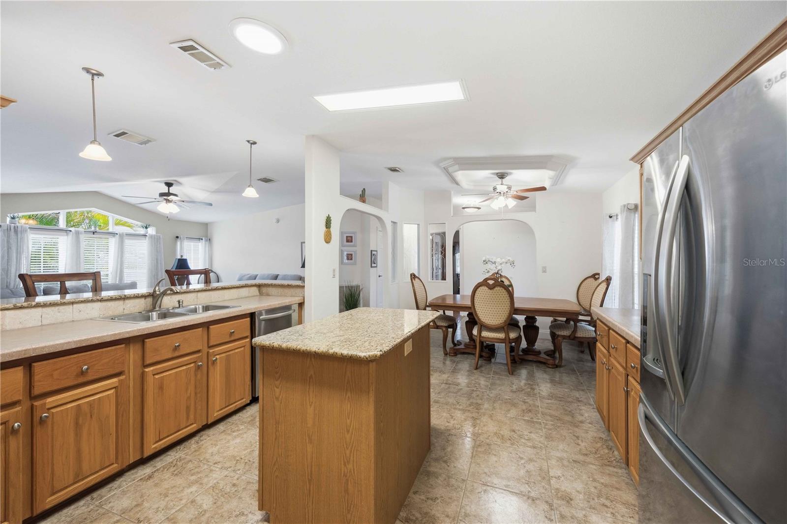 18 EMDEN CIR, PUNTA GORDA, FL, 33950