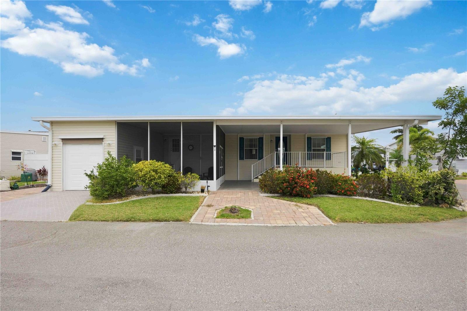 18 EMDEN CIR, PUNTA GORDA, FL, 33950