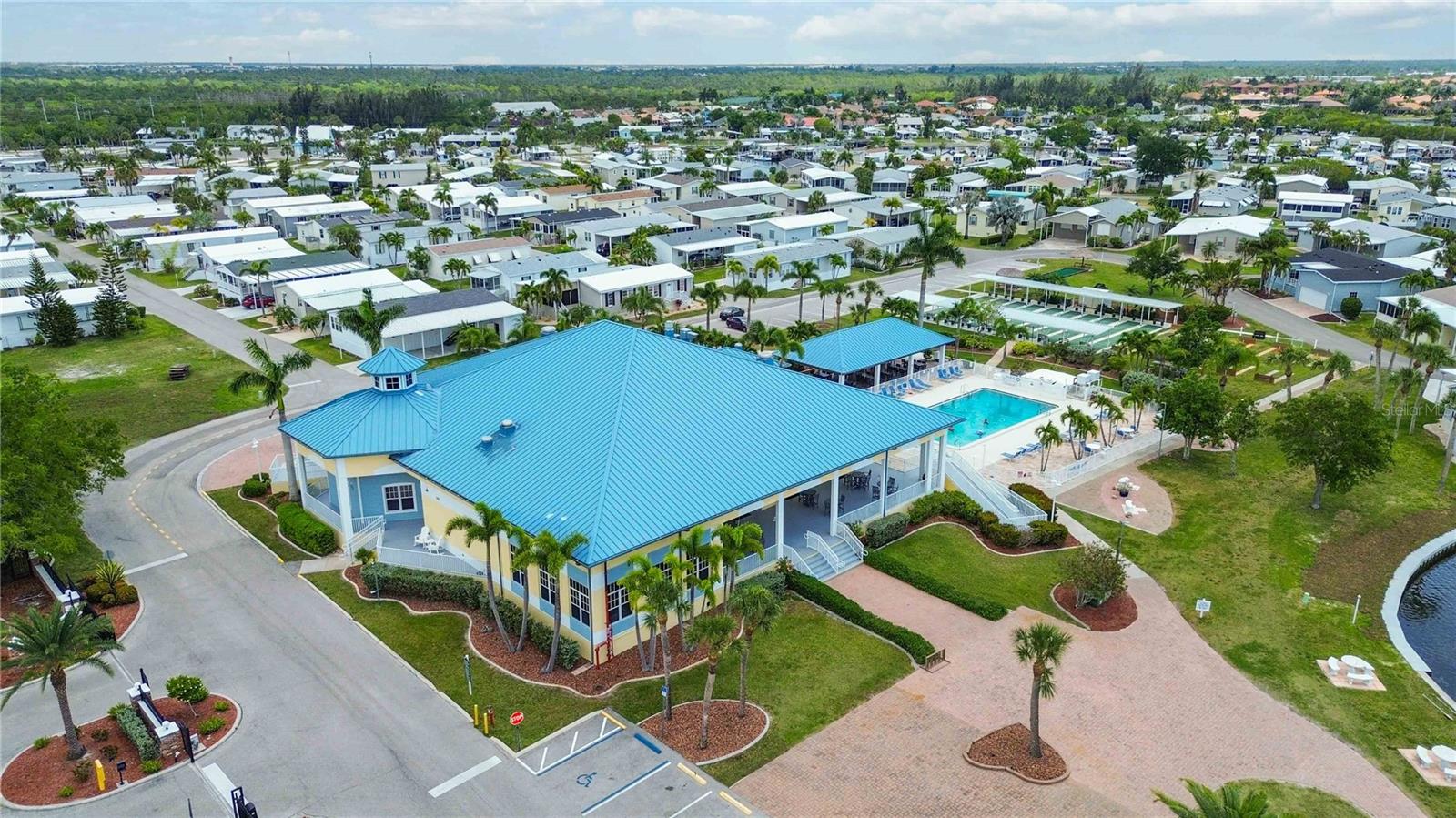 18 EMDEN CIR, PUNTA GORDA, FL, 33950