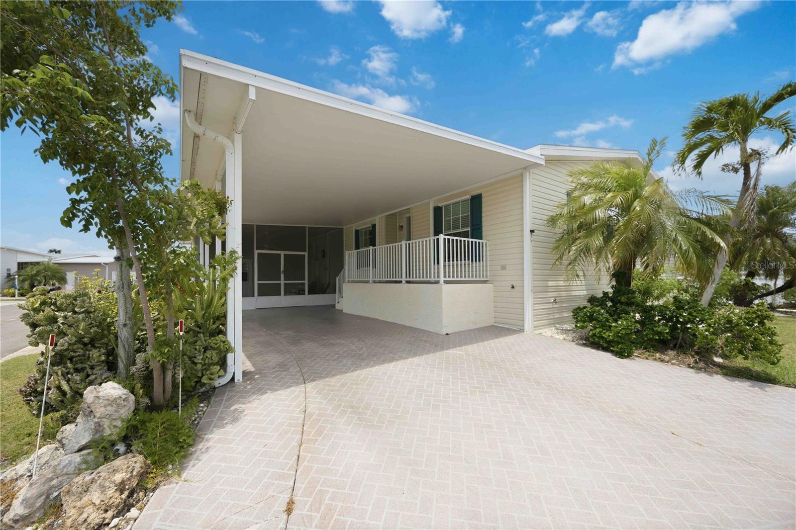 18 EMDEN CIR, PUNTA GORDA, FL, 33950