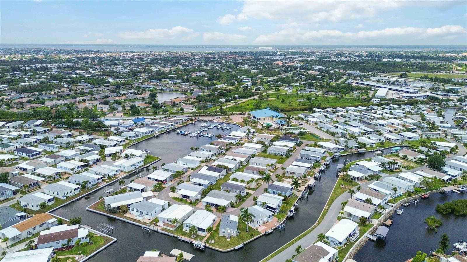 18 EMDEN CIR, PUNTA GORDA, FL, 33950