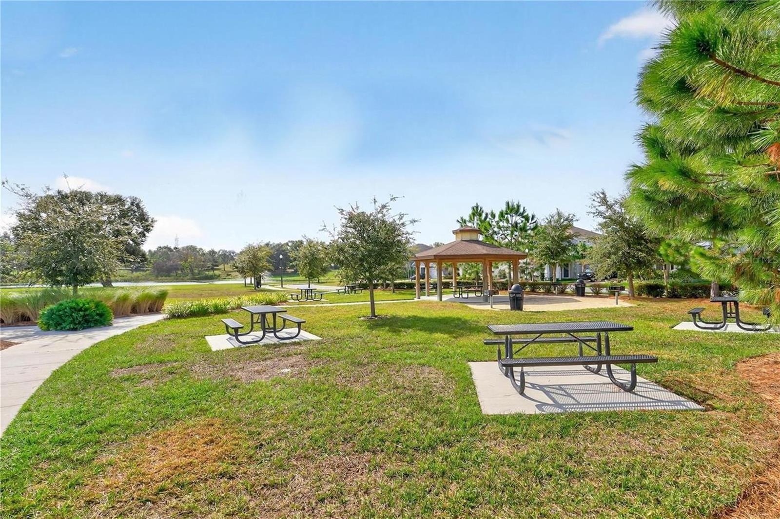 2017 BOSS HEWETT ST, OAKLAND, FL, 34787