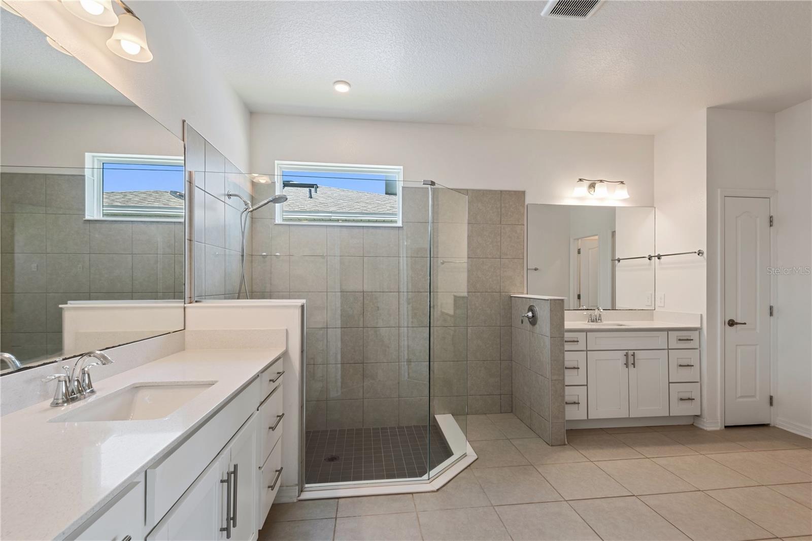 2017 BOSS HEWETT ST, OAKLAND, FL, 34787