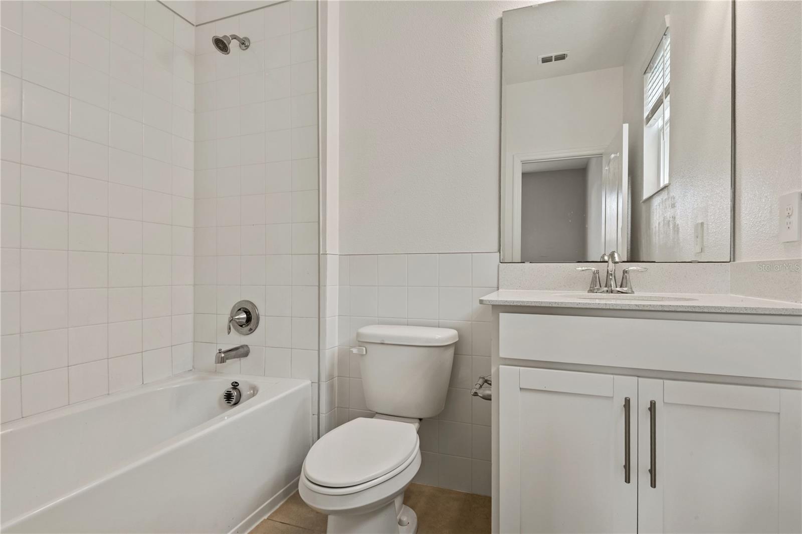 2017 BOSS HEWETT ST, OAKLAND, FL, 34787