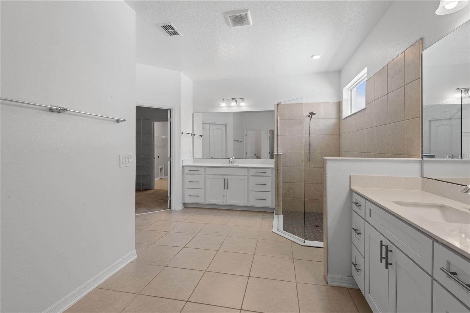 2017 BOSS HEWETT ST, OAKLAND, FL, 34787