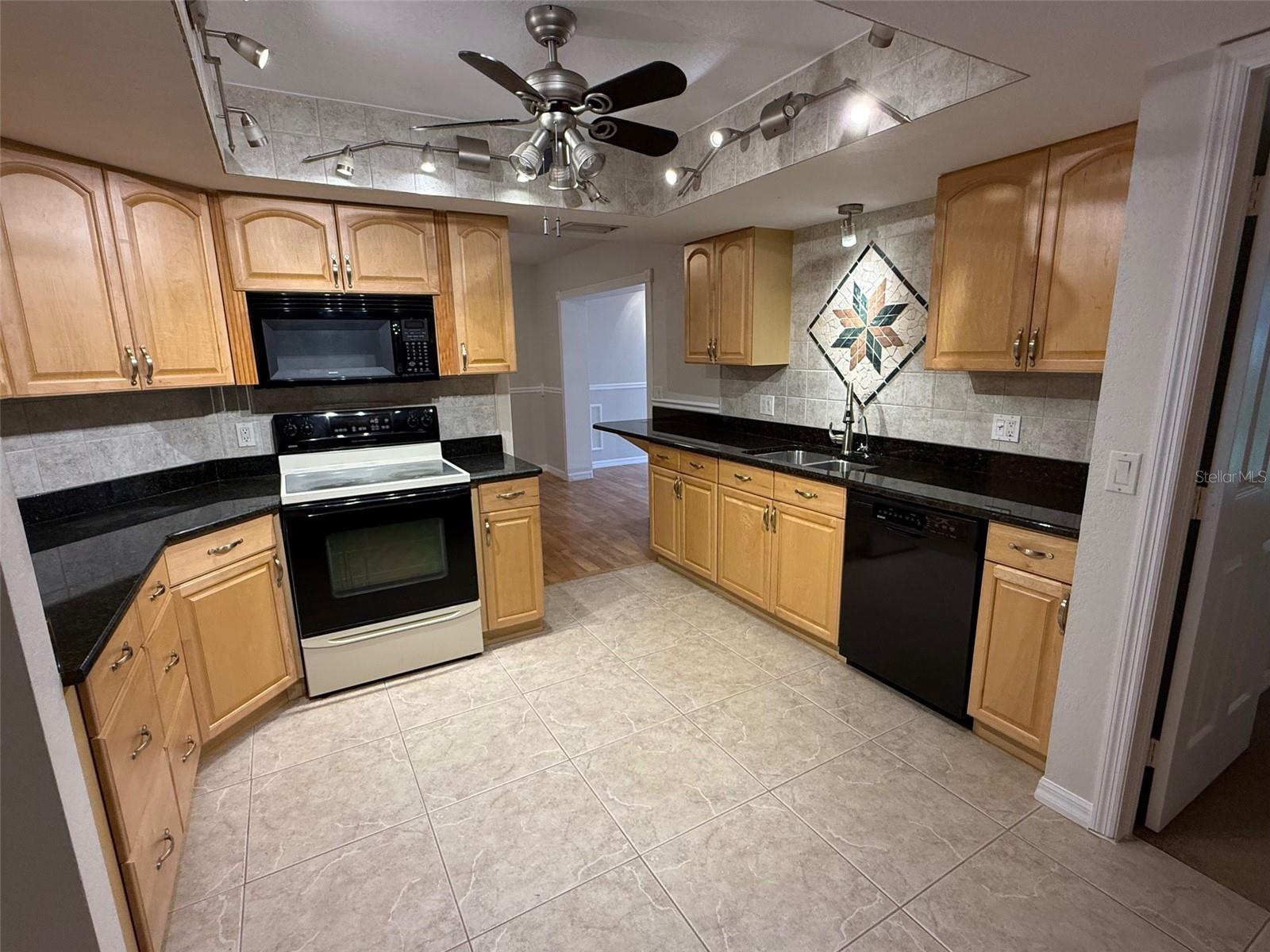 20979 LAWSON AVE, PORT CHARLOTTE, FL, 33952