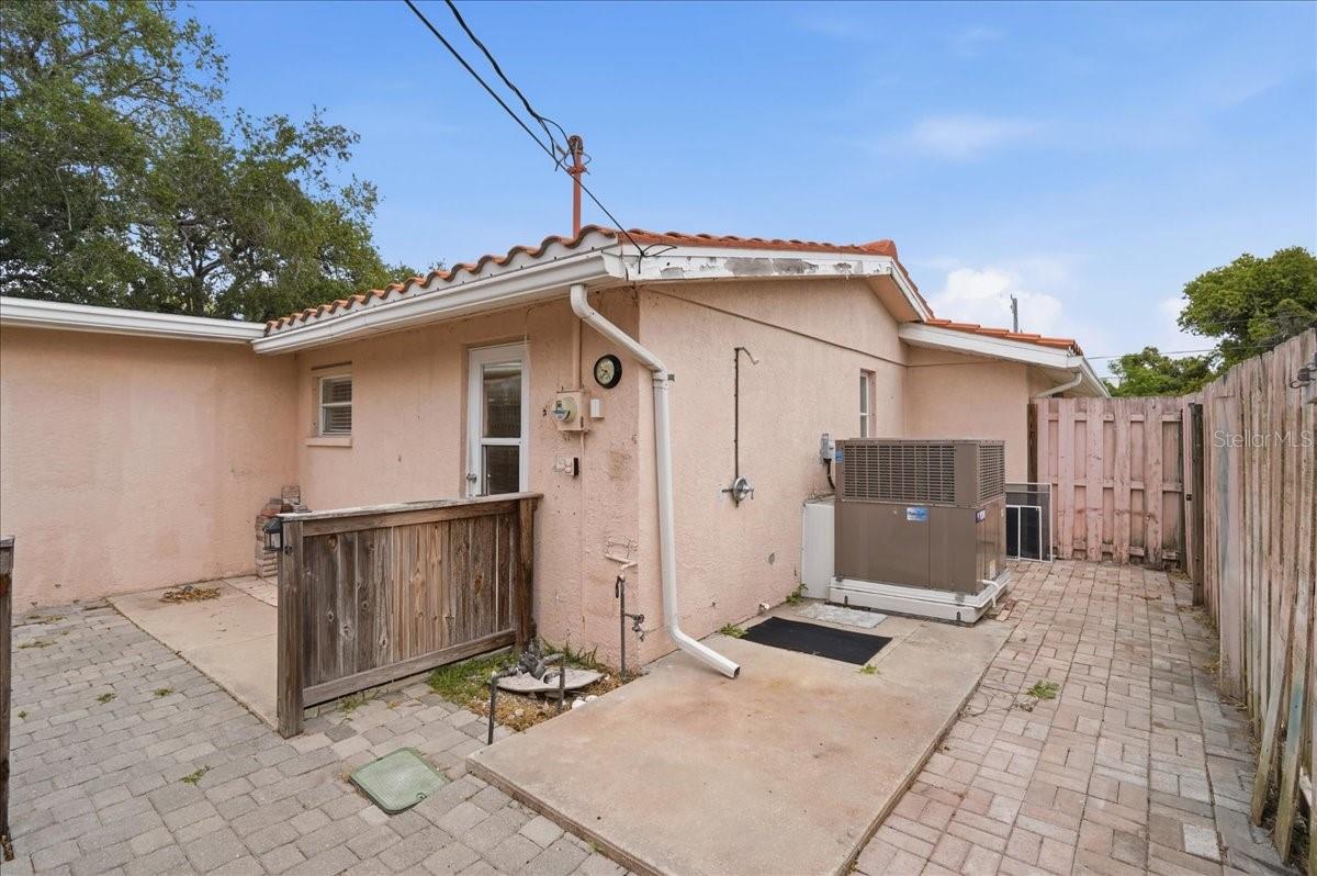 620 SARABAY RD, OSPREY, FL, 34229