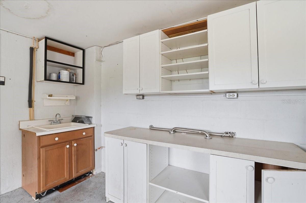 620 SARABAY RD, OSPREY, FL, 34229