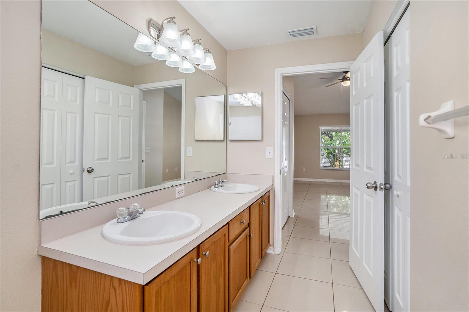 12712 LONGCREST DR, RIVERVIEW, FL, 33579