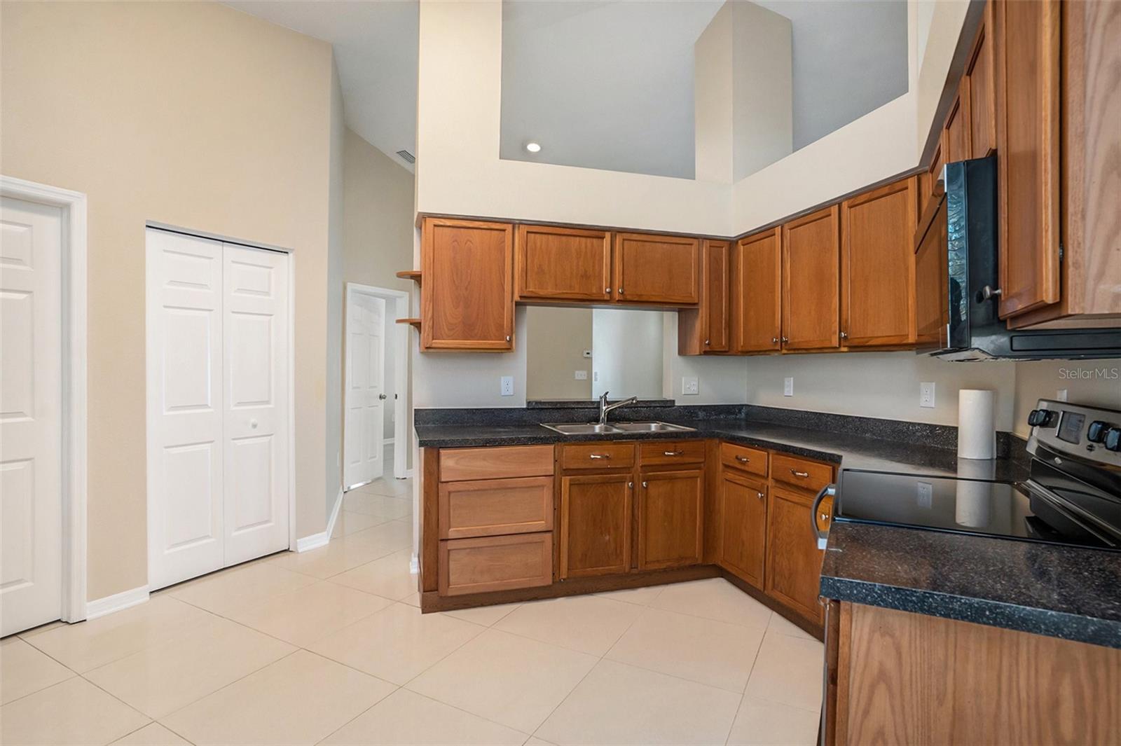 12712 LONGCREST DR, RIVERVIEW, FL, 33579