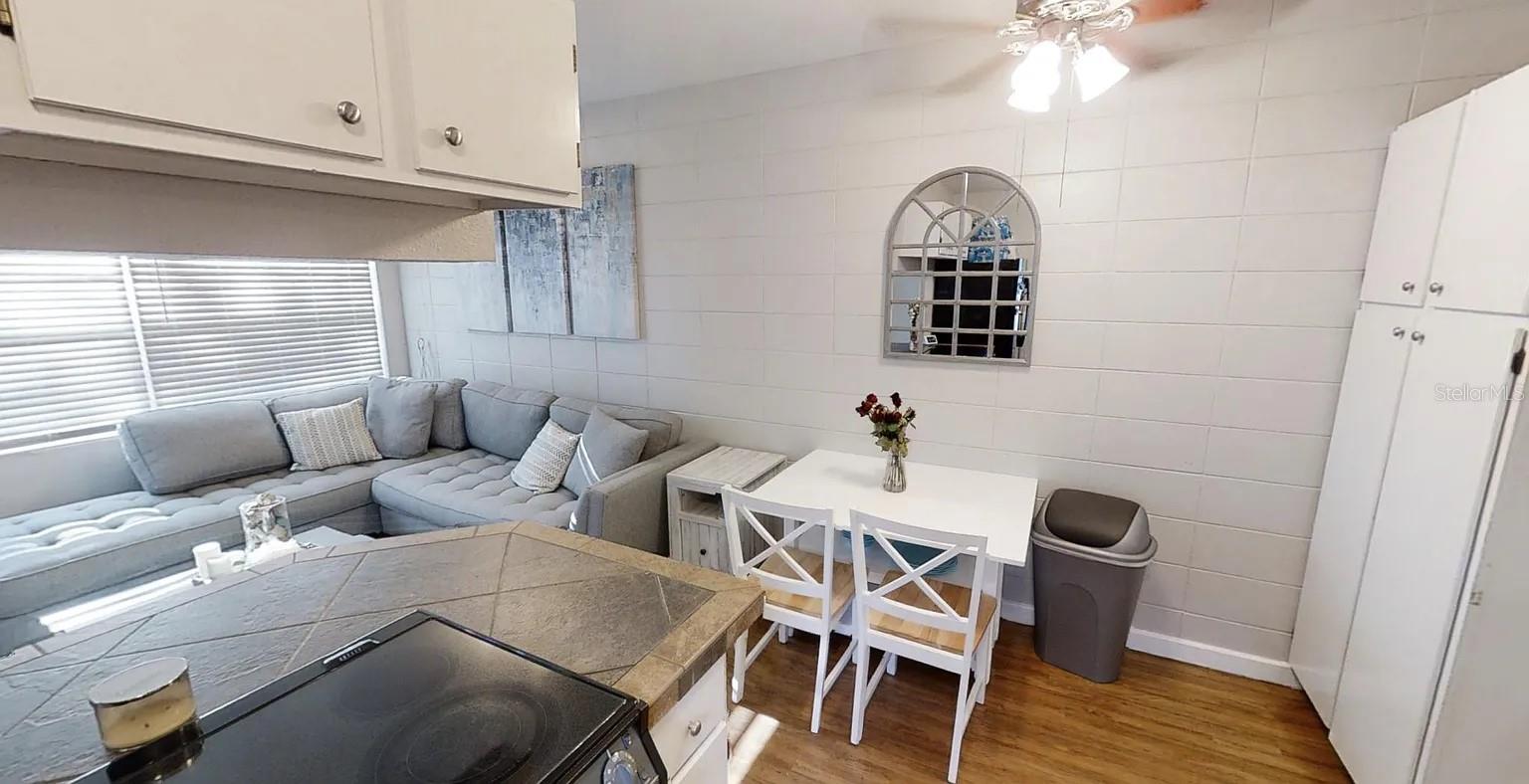 313 S LAWSONA BLVD, ORLANDO, FL, 32801