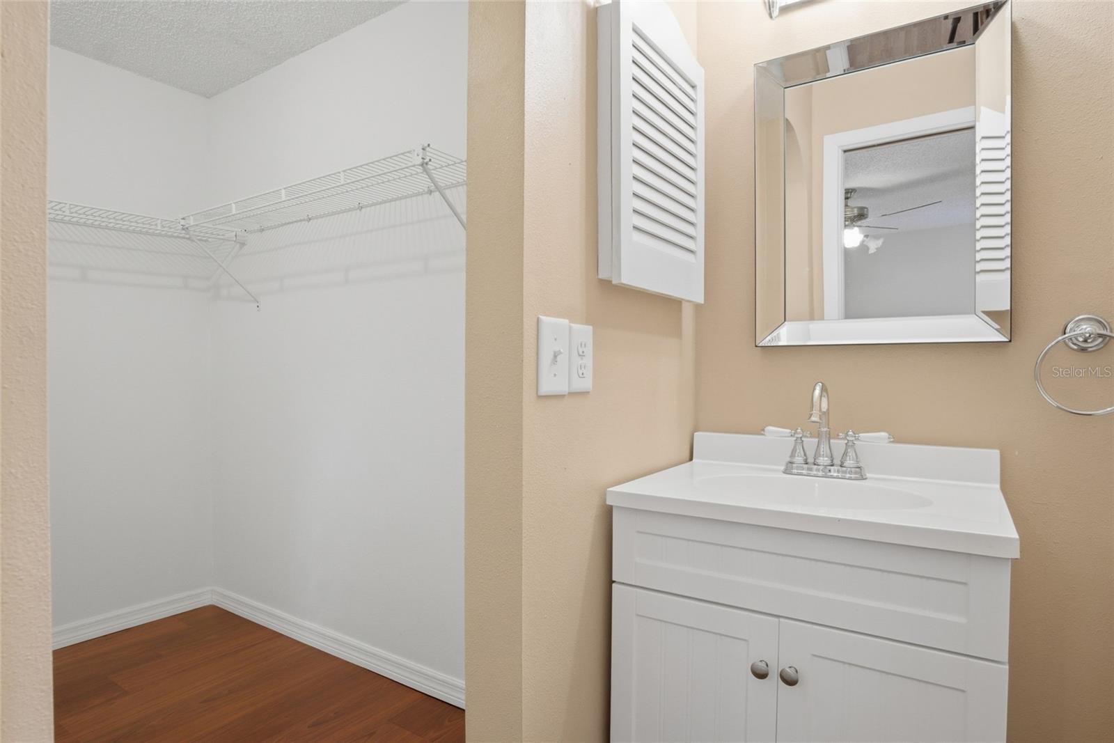 2246 W FIRWOOD DR, DELTONA, FL, 32725