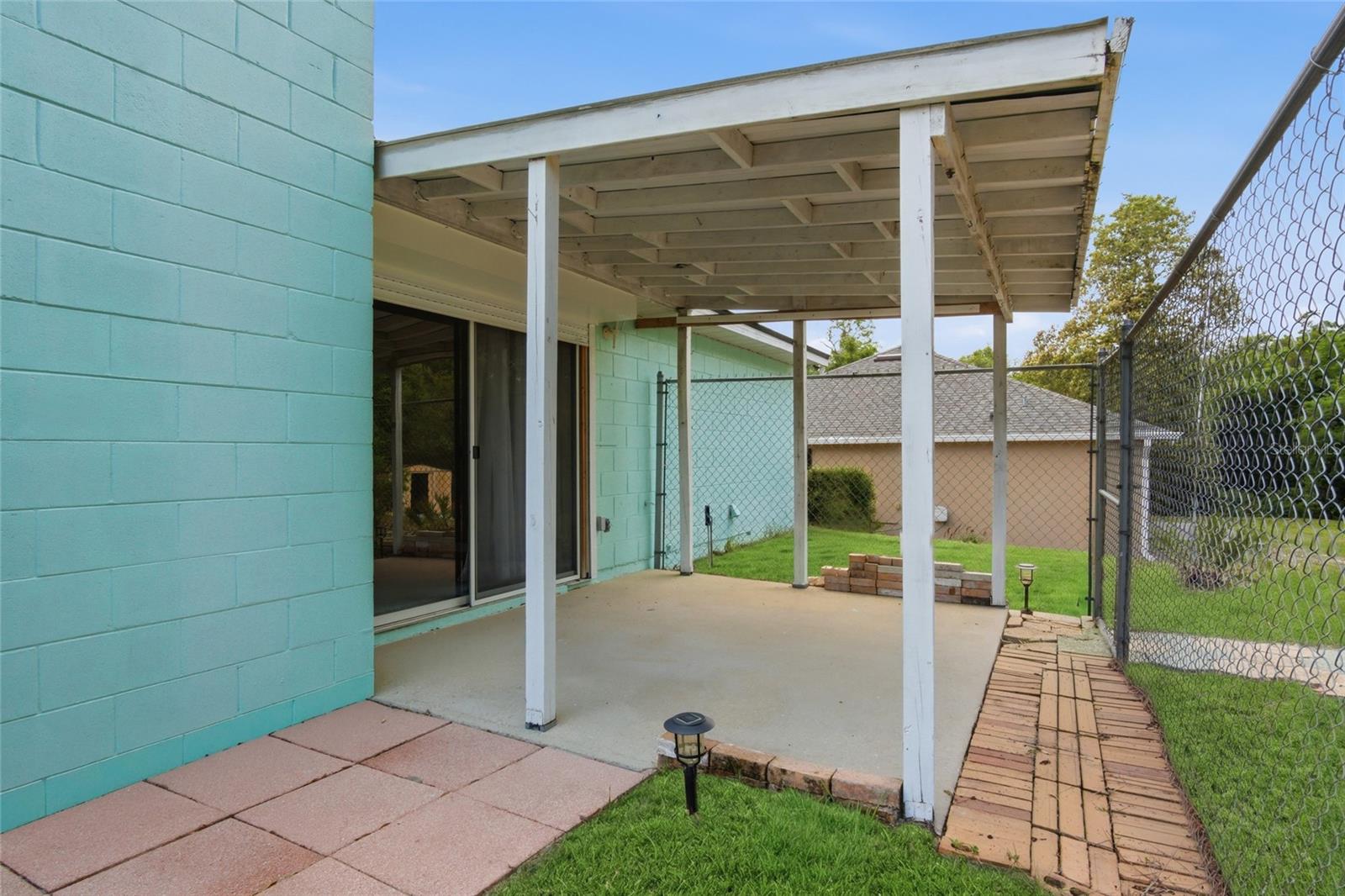 2246 W FIRWOOD DR, DELTONA, FL, 32725